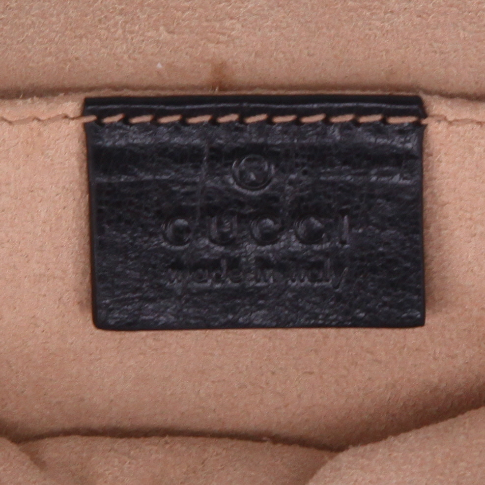Sac bandoulière Gucci Re(belle) en cuir noir - Detail D2