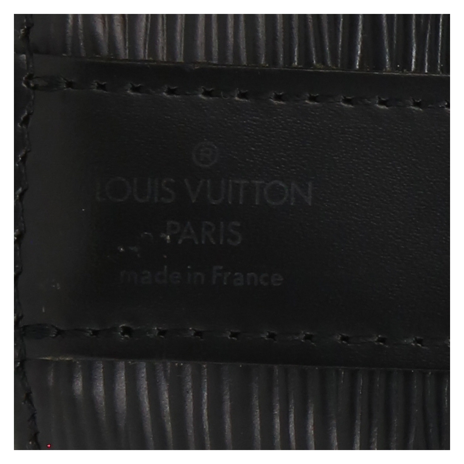 Louis Vuitton   shoulder bag  in black epi leather - Detail D2