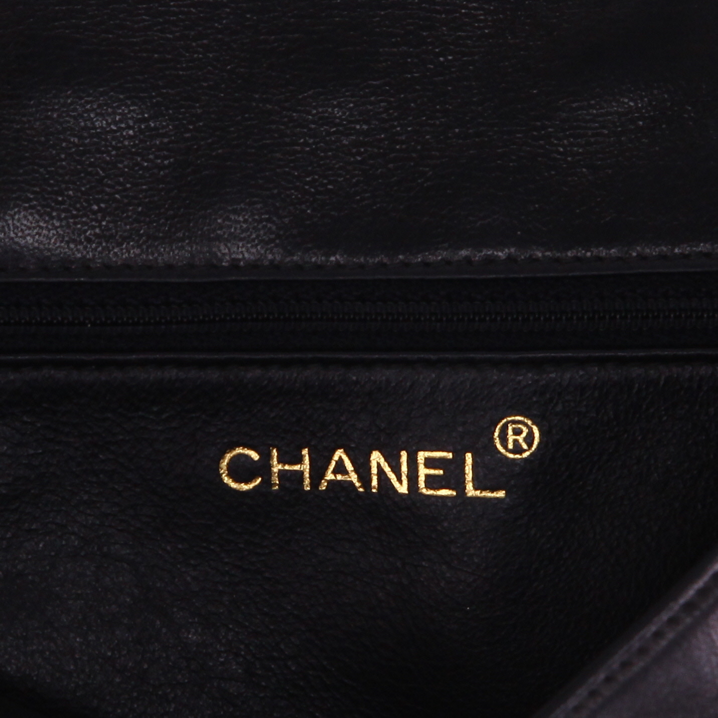 Sac à main Chanel  Vintage en cuir matelassé noir - Detail D2