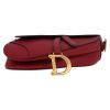 Bolso de mano Dior  Saddle en cuero color burdeos - Detail D1 thumbnail