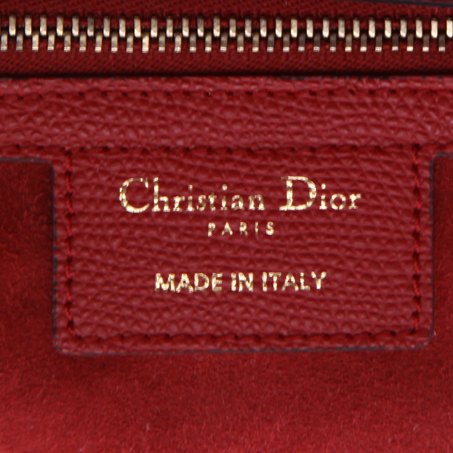 Bolso de mano Dior  Saddle en cuero color burdeos - Detail D2