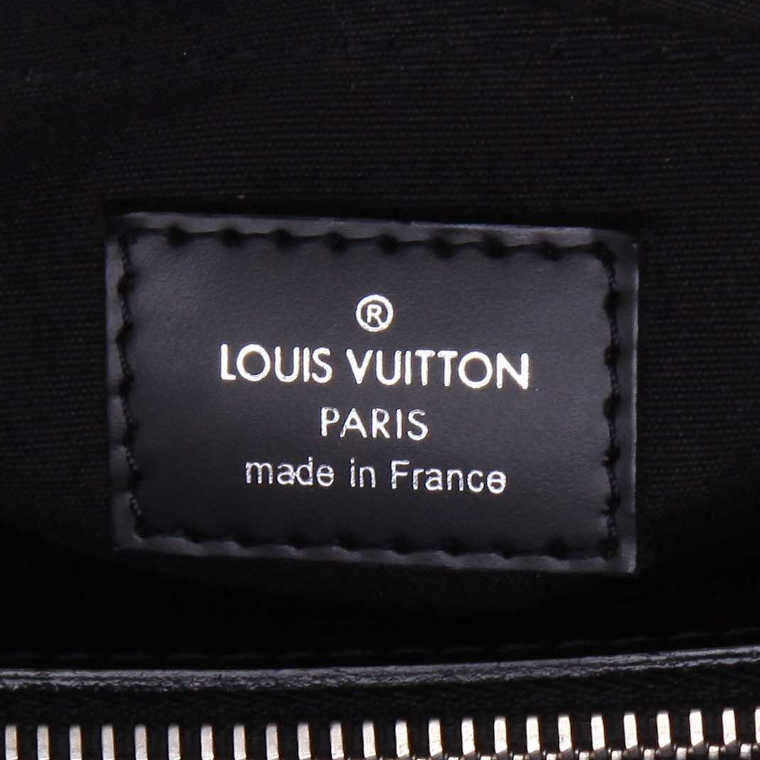 Sac cabas Louis Vuitton  Passy en cuir épi noir - Detail D2