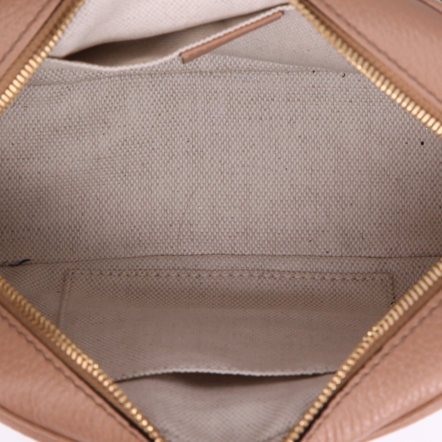 Bolso bandolera Gucci  Soho Disco en cuero granulado beige - Detail D3