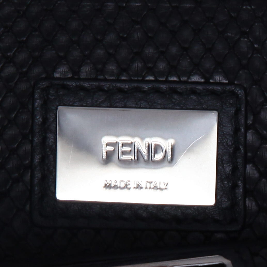 Borsa a tracolla Fendi  Peekaboo modello medio  in pelle nera e pitone nero - Detail D2