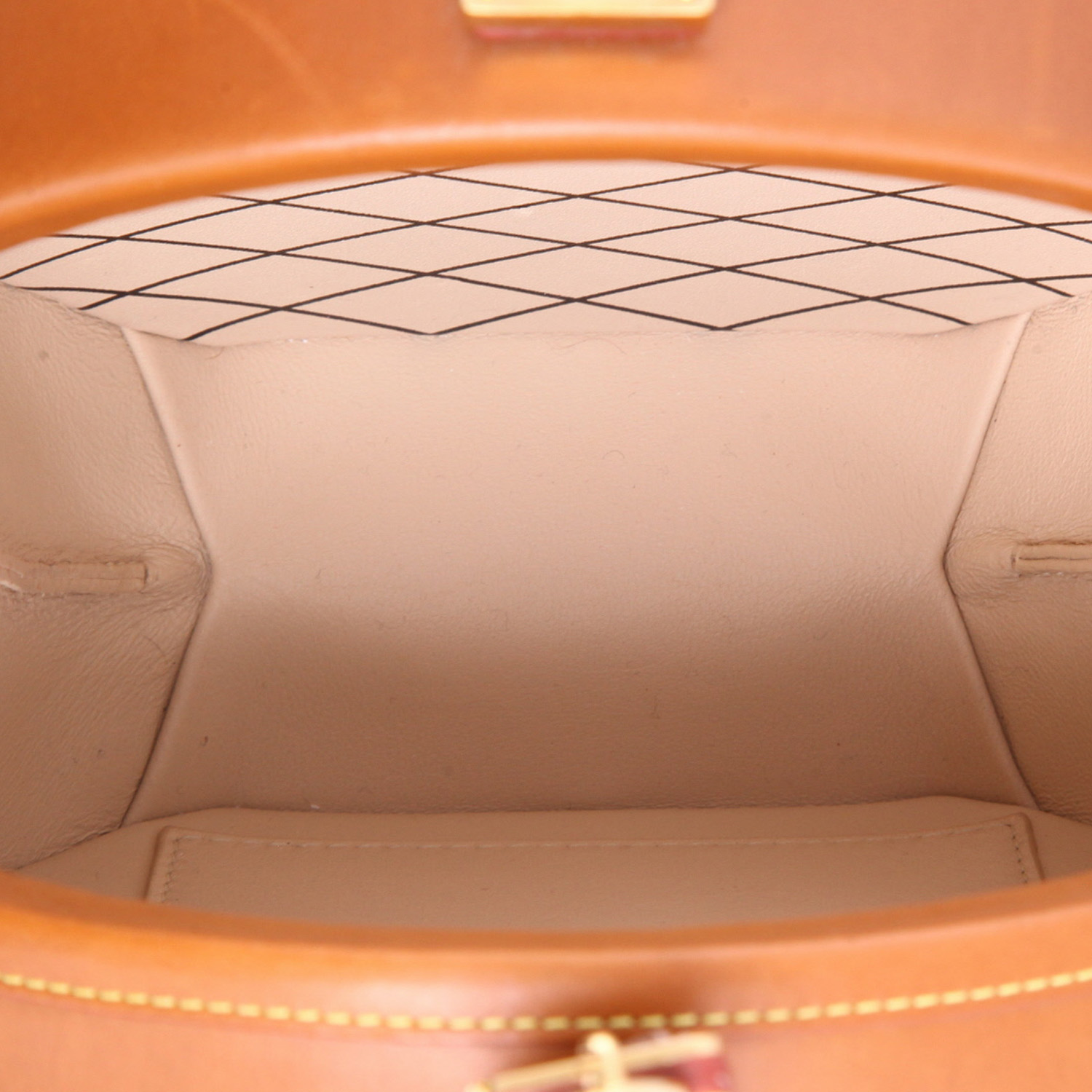 Sac bandoulière Louis Vuitton  Boîte chapeau édition Grace Coddington en cuir naturel marron - Detail D3
