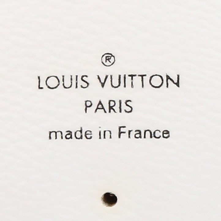 Louis Vuitton, «Giant Volleyball» ball and handbag with pink and orange monogram, summer 2020 collection