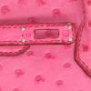 Bolso de mano Hermès  Birkin 25 cm en avestruz rosa - Detail D4 thumbnail