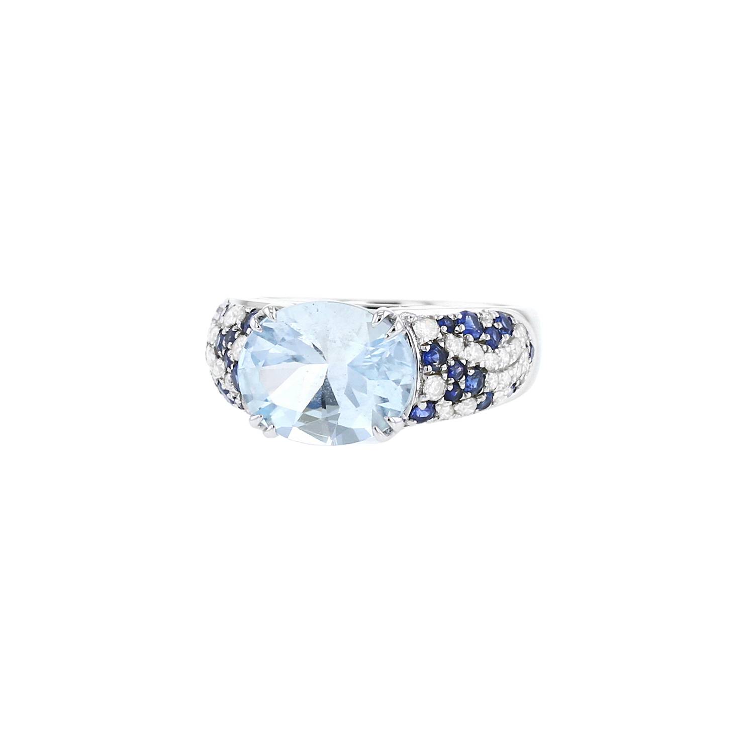 Plaisir D'amour Ring In , Aquamarine And