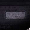 Chanel   handbag  in white canvas  and black leather - Detail D2 thumbnail
