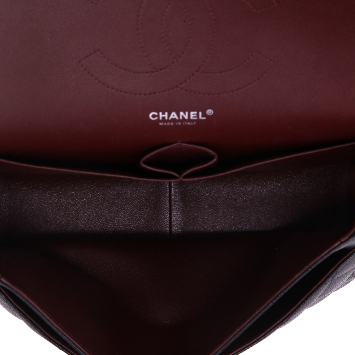 Bolso de mano Chanel  Timeless Jumbo en cuero granulado acolchado negro - Detail D3