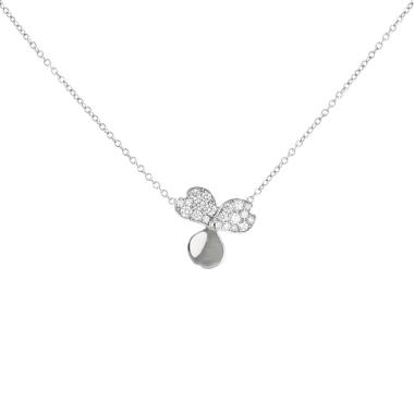 Tiffany 
Co Paper Flowers necklace in platinium and diamonds