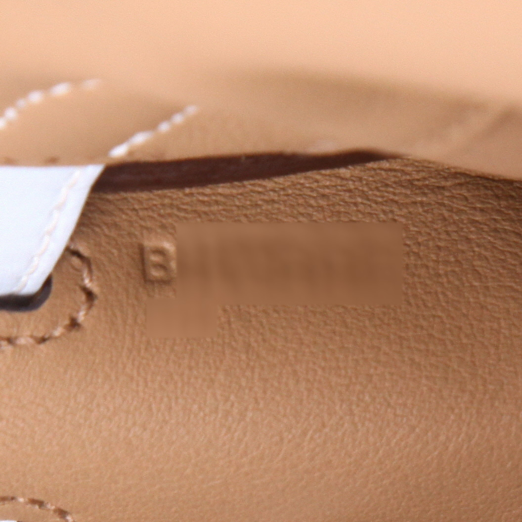 Sac à main Hermès  Kelly Colormatic en cuir Swift Chai, jaune Lime bleu Brume, Nata et Mauve Sylvestre - Detail D4