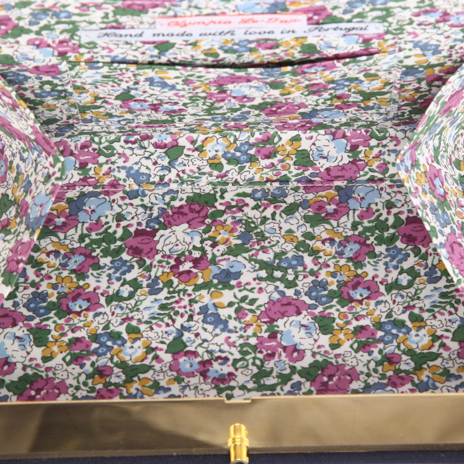 Pochette Olympia Le-Tan Comédie Parisienne La Loie Fuller dans sa création nouvelle Salomé en toile bleu-marine - Detail D2