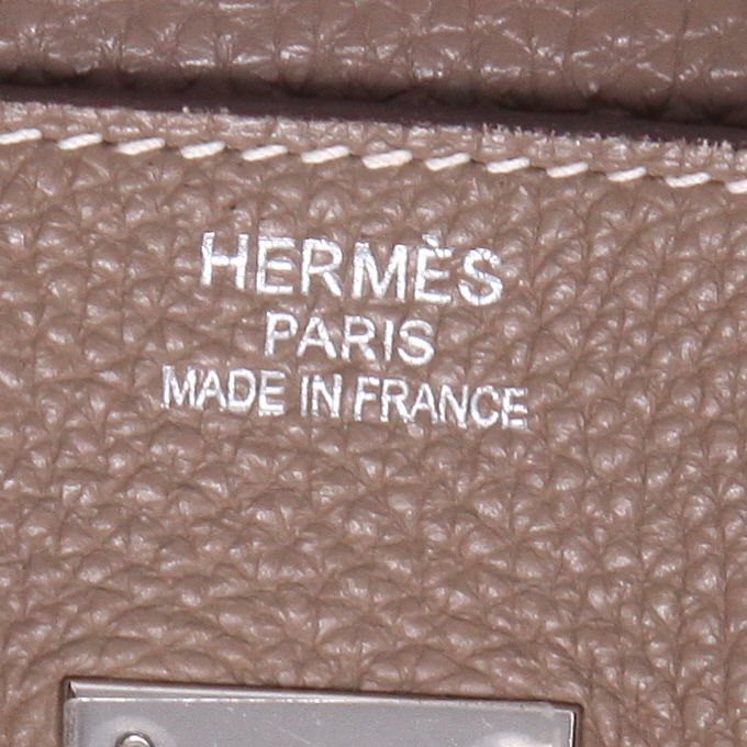Hermès  Birkin 35 cm handbag  in etoupe togo leather - Detail D3