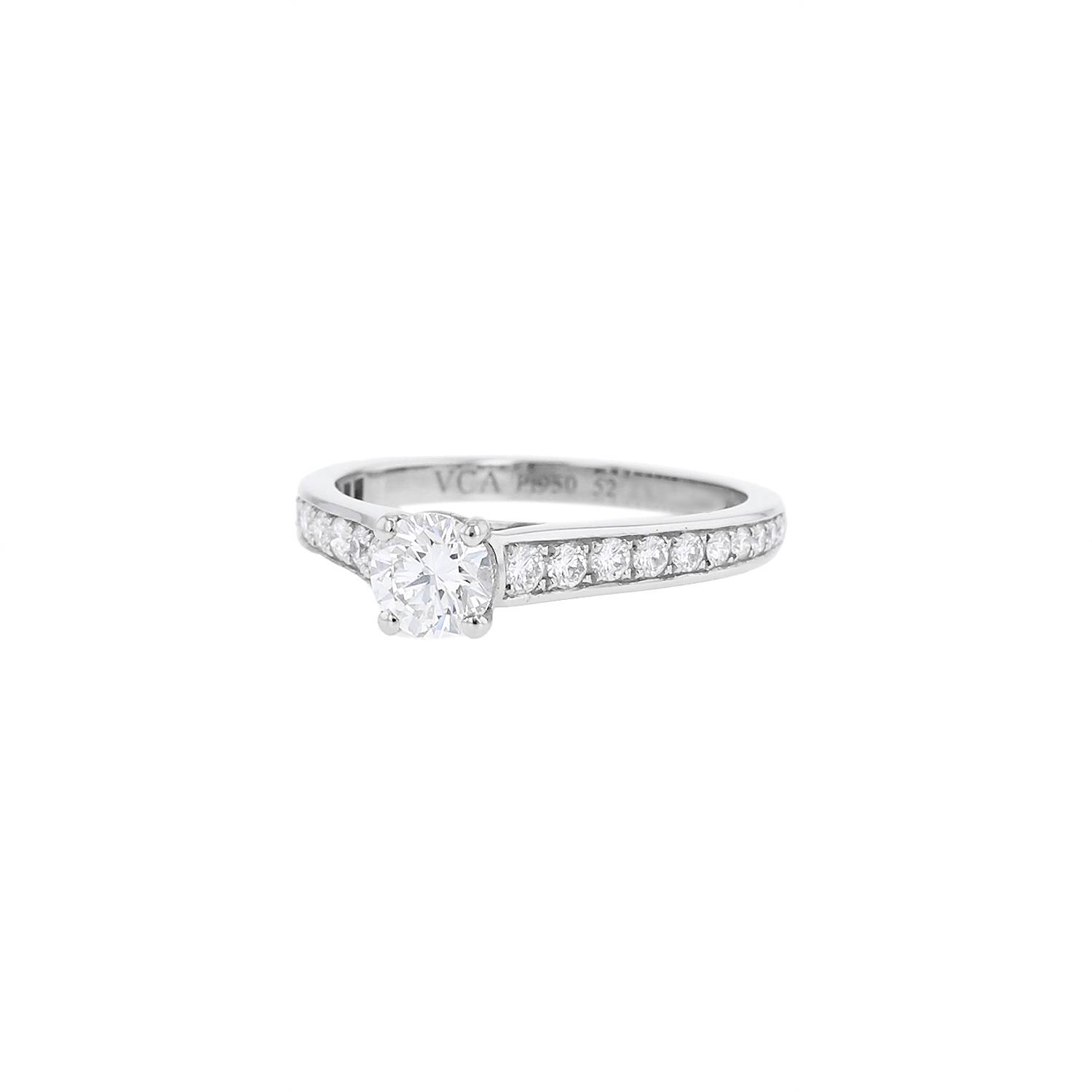 Romance Ring In Platinium And Diamond