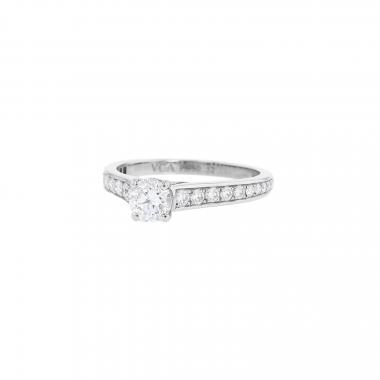 Bague Van Cleef & Arpels Romance en platine et diamant