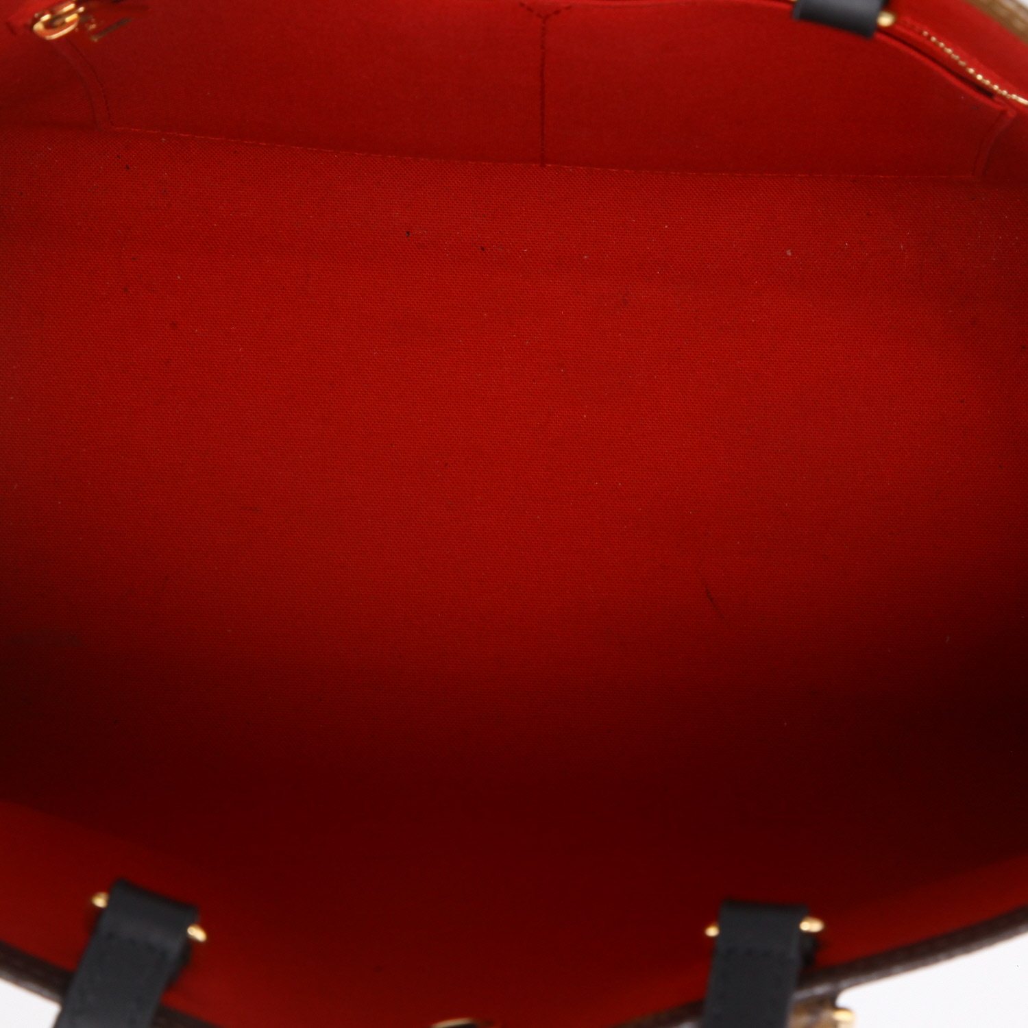 Sac cabas Louis Vuitton  Onthego en toile monogram deux tons marron - Detail D2