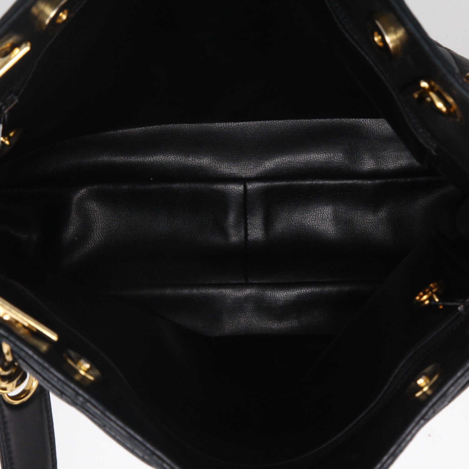 Borsa a spalla Chanel  Vintage Shopping in pelle trapuntata nera - Detail D3