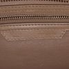 Bolso de mano Celine  Luggage talla XL  en cuero color topo - Detail D2 thumbnail
