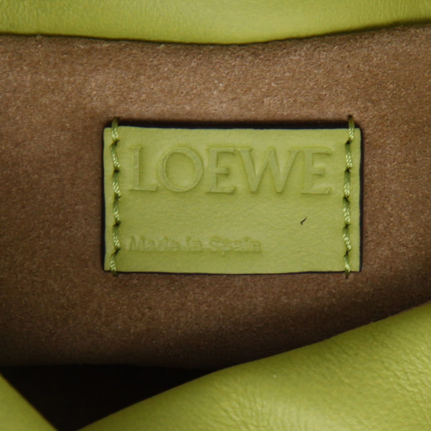 Sac bandoulière Loewe  Flamenco Knot  en cuir vert - Detail D2