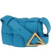 Bottega Veneta  Cassette shoulder bag  in blue intrecciato leather - 00pp thumbnail