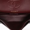 Bolso de mano Chanel  Timeless Classic en cuero granulado acolchado negro - Detail D3 thumbnail