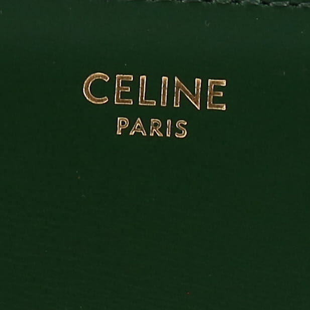 Bolso bandolera Celine  Triomphe modelo mediano  en cuero verde - Detail D3