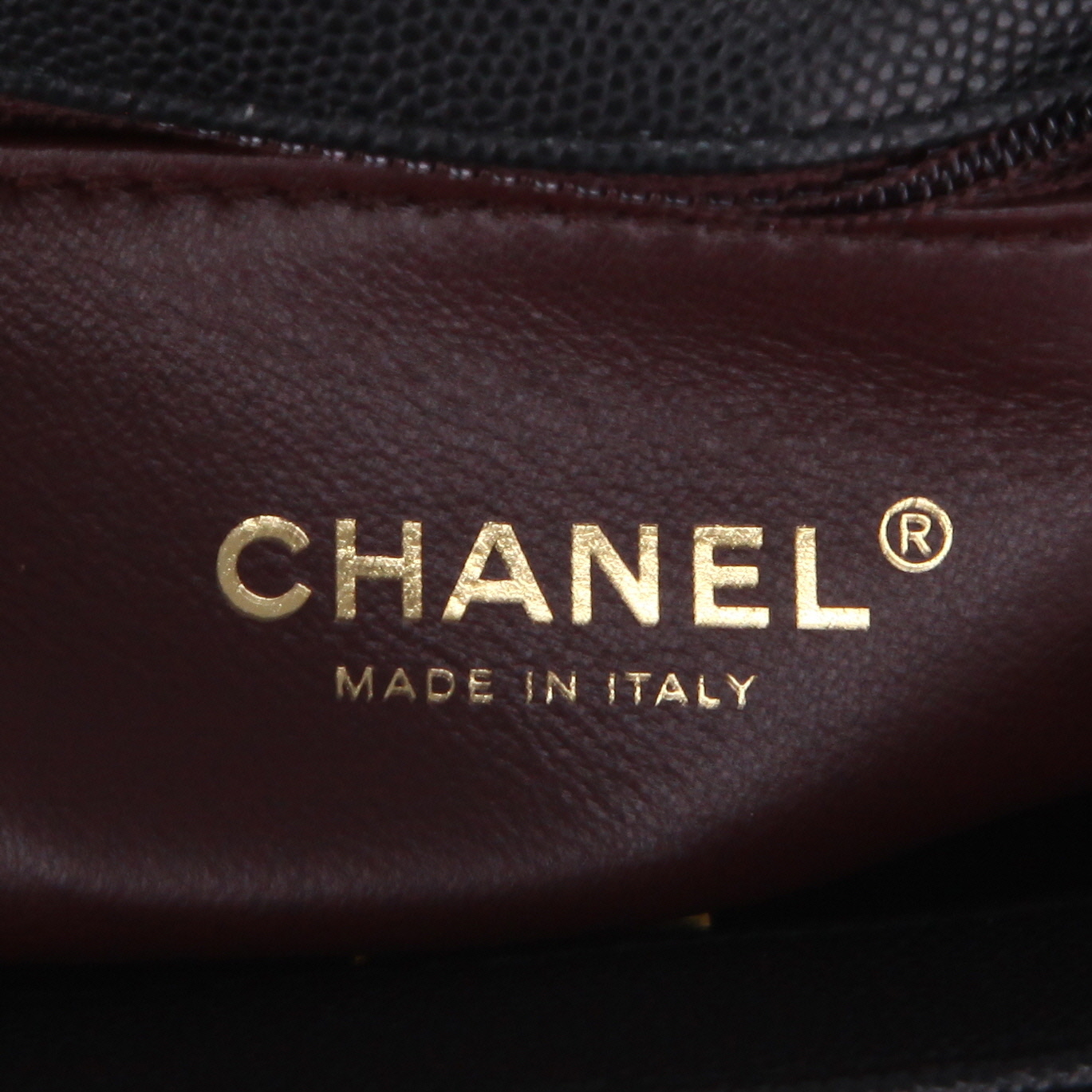 Chanel  Coco Handle mini  shoulder bag  in black quilted grained leather - Detail D2