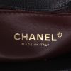 Borsa a tracolla Chanel  Coco Handle mini  in pelle martellata e trapuntata nera - Detail D2 thumbnail