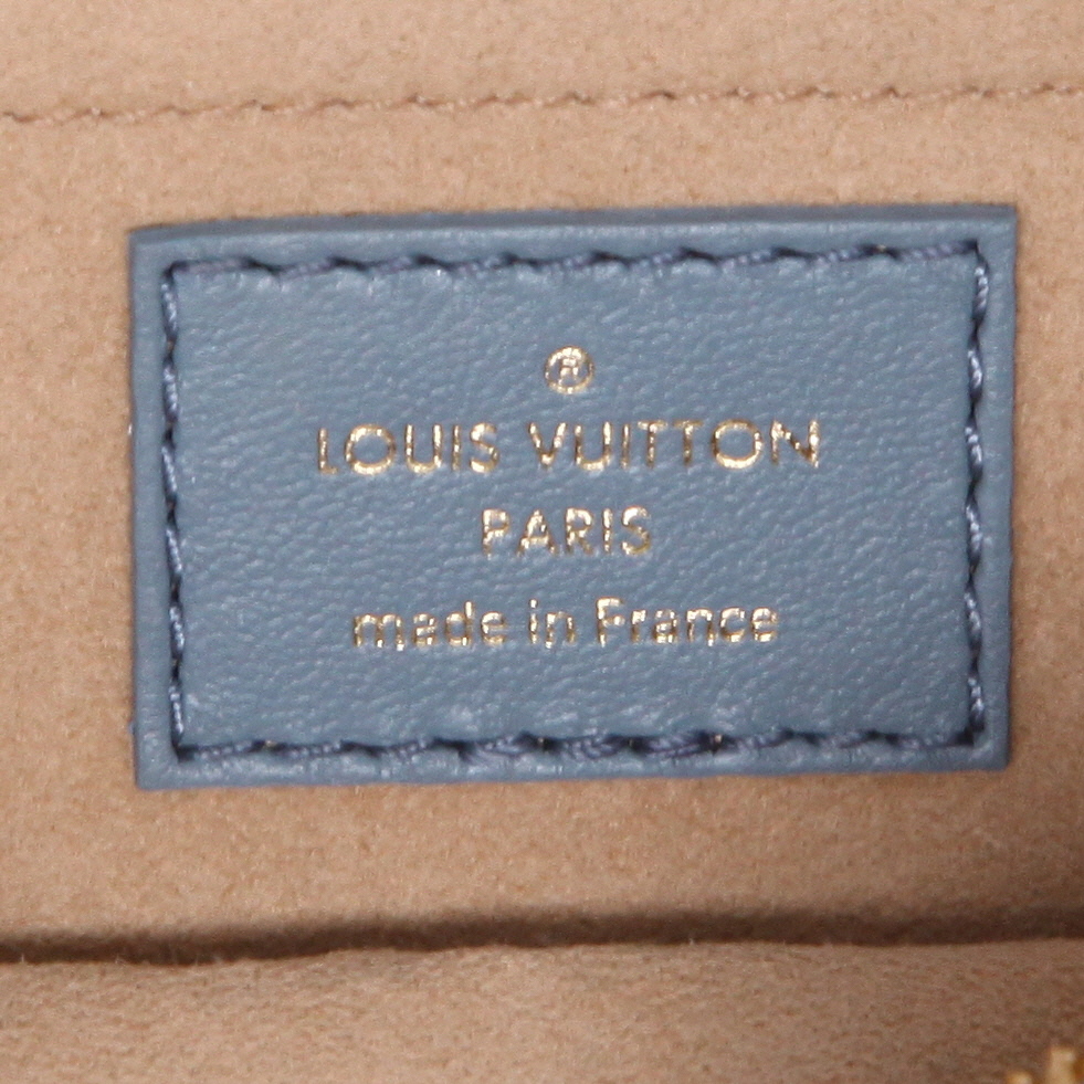 Louis Vuitton  Troca shoulder bag  in blue leather - Detail D2