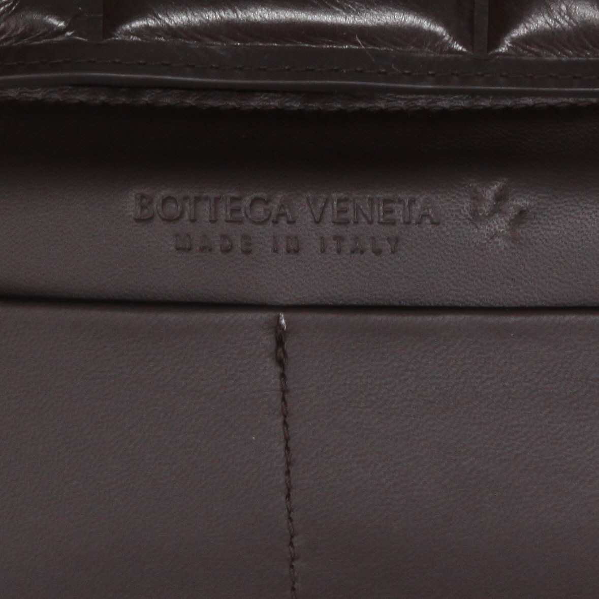 Sac bandoulière Bottega Veneta  Marie Padded en cuir intrecciato marron - Detail D2