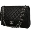 Bolso bandolera Chanel  Timeless Maxi Jumbo en cuero acolchado negro - 00pp thumbnail