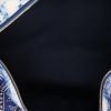 Bolsa de viaje Louis Vuitton  Keepall Editions Limitées en lona Monogram azul y blanca - Detail D3 thumbnail