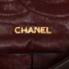 Bolso de mano Chanel  Chanel 2.55 en cuero acolchado marrón - Detail D2 thumbnail