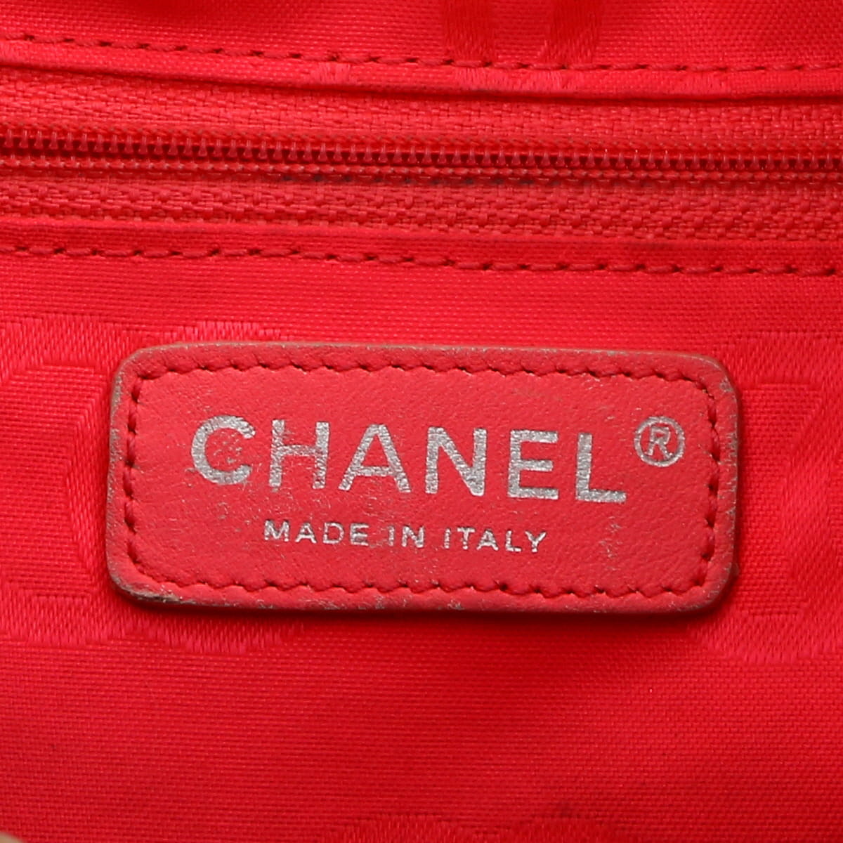 Chanel  Cambon shopping bag  in black quilted leather - Detail D2