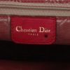 Bolso de mano Dior  Lady Dior modelo mediano  en tejido de lana rosa fucsia y cuero rosa - Detail D2 thumbnail