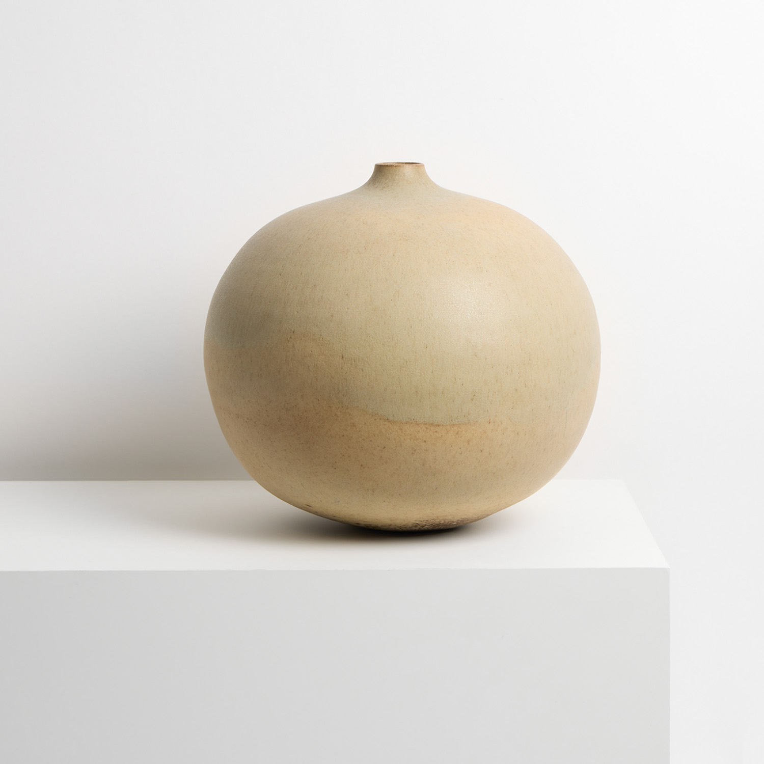 Cristina Merchán (1927-1987), Vase - 1986 - Detail D2
