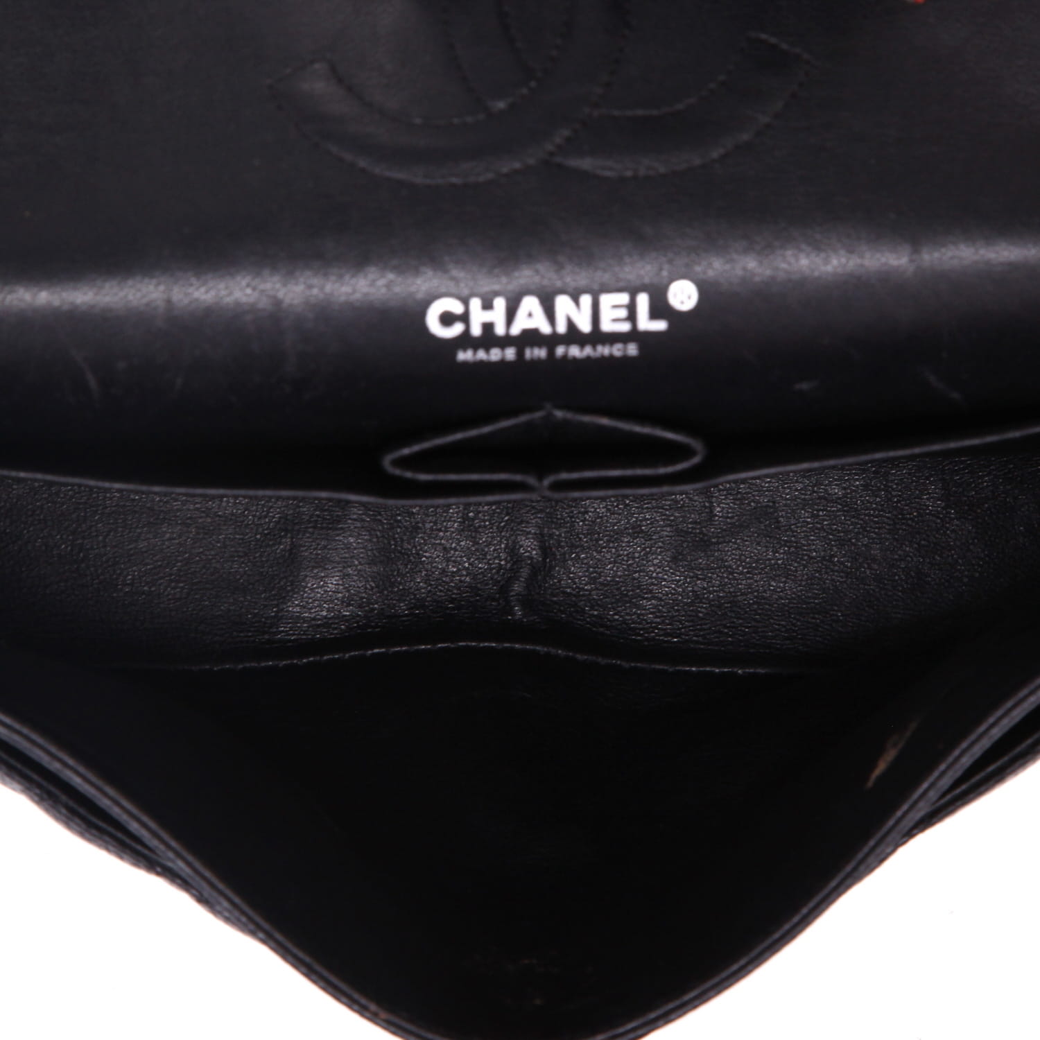 Bolso de mano Chanel  Timeless Classic en cuero granulado acolchado negro - Detail D3