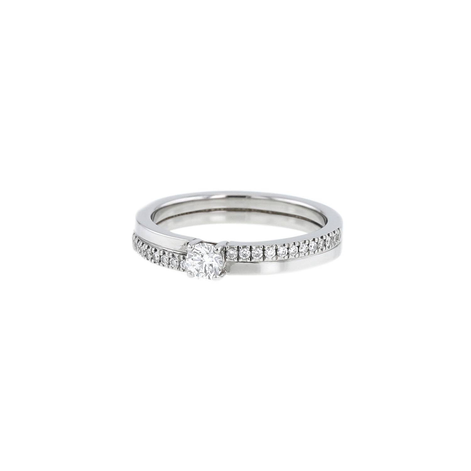 Aura 0.5ct diamond engagement ring in platinum | De Beers | The Jewellery  Editor