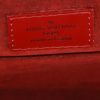 Bolso de mano Louis Vuitton  Jasmin en cuero Epi rojo - Detail D2 thumbnail
