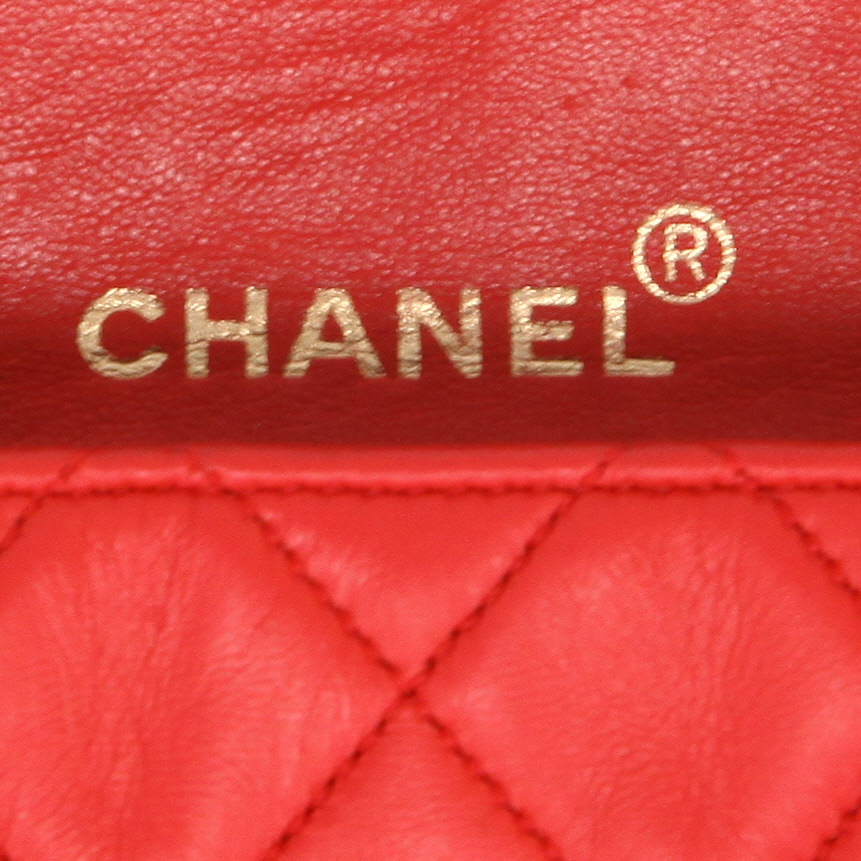 Bolso de mano Chanel  Mini Carré en cuero acolchado rojo - Detail D2