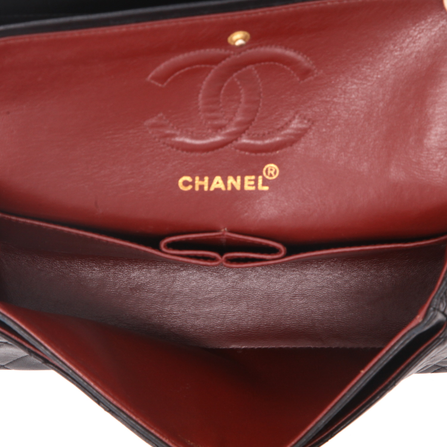 Borsa a tracolla Chanel  Timeless Petit in pelle trapuntata nera - Detail D3