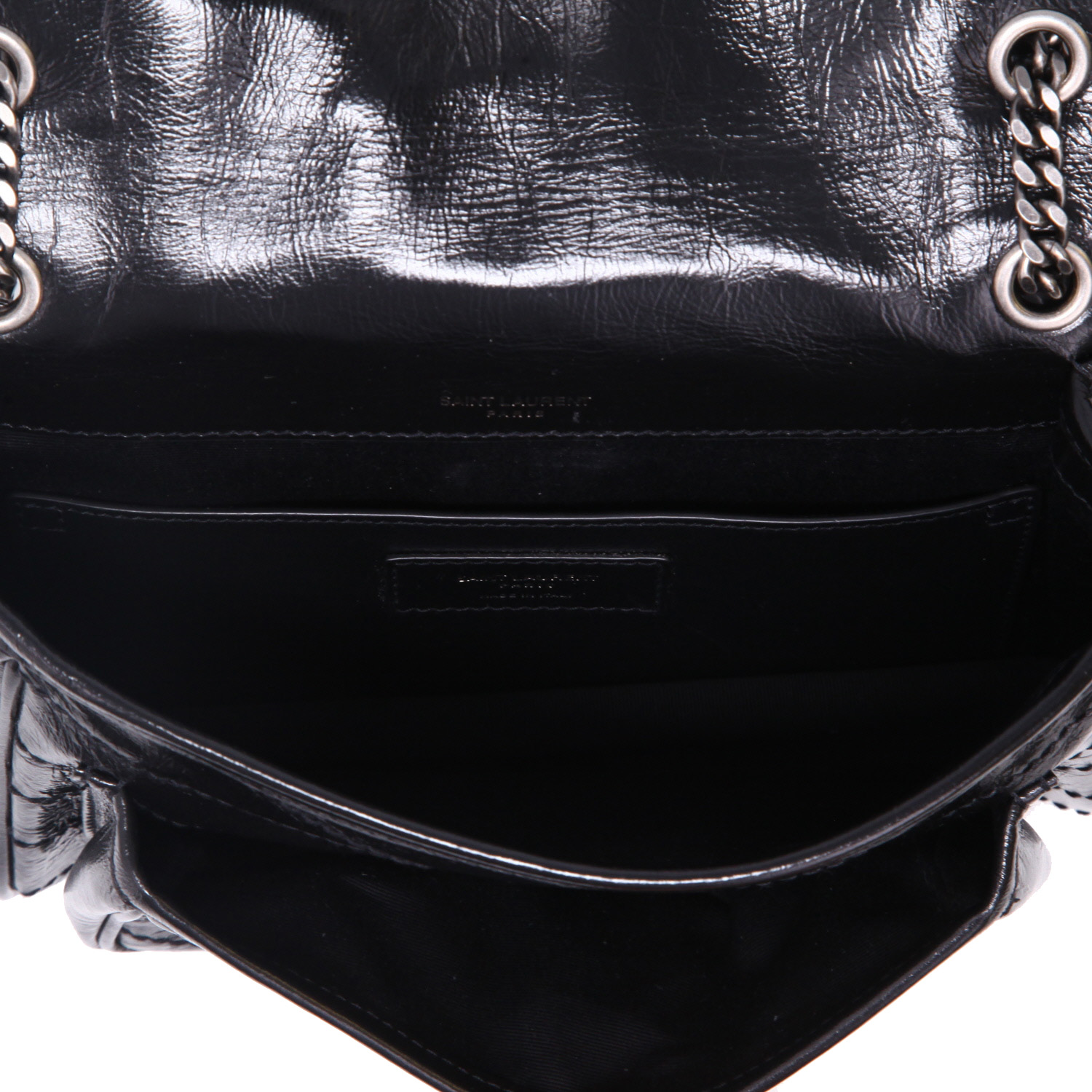 Bolso bandolera Saint Laurent  Niki Baby  en cuero negro - Detail D3