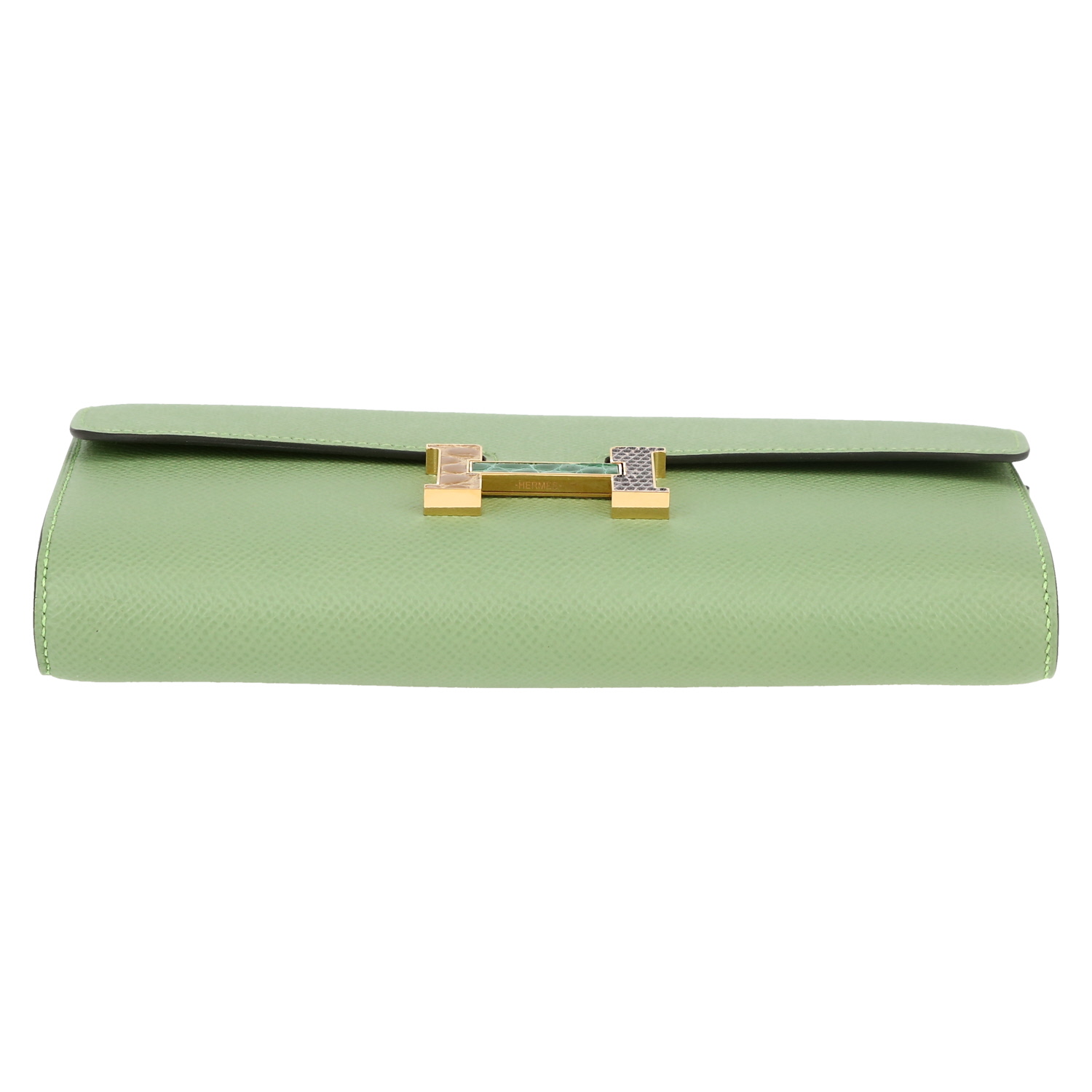 Bolso bandolera Hermès  Constance Long To Go en cuero epsom Vert Criquet - Detail D1