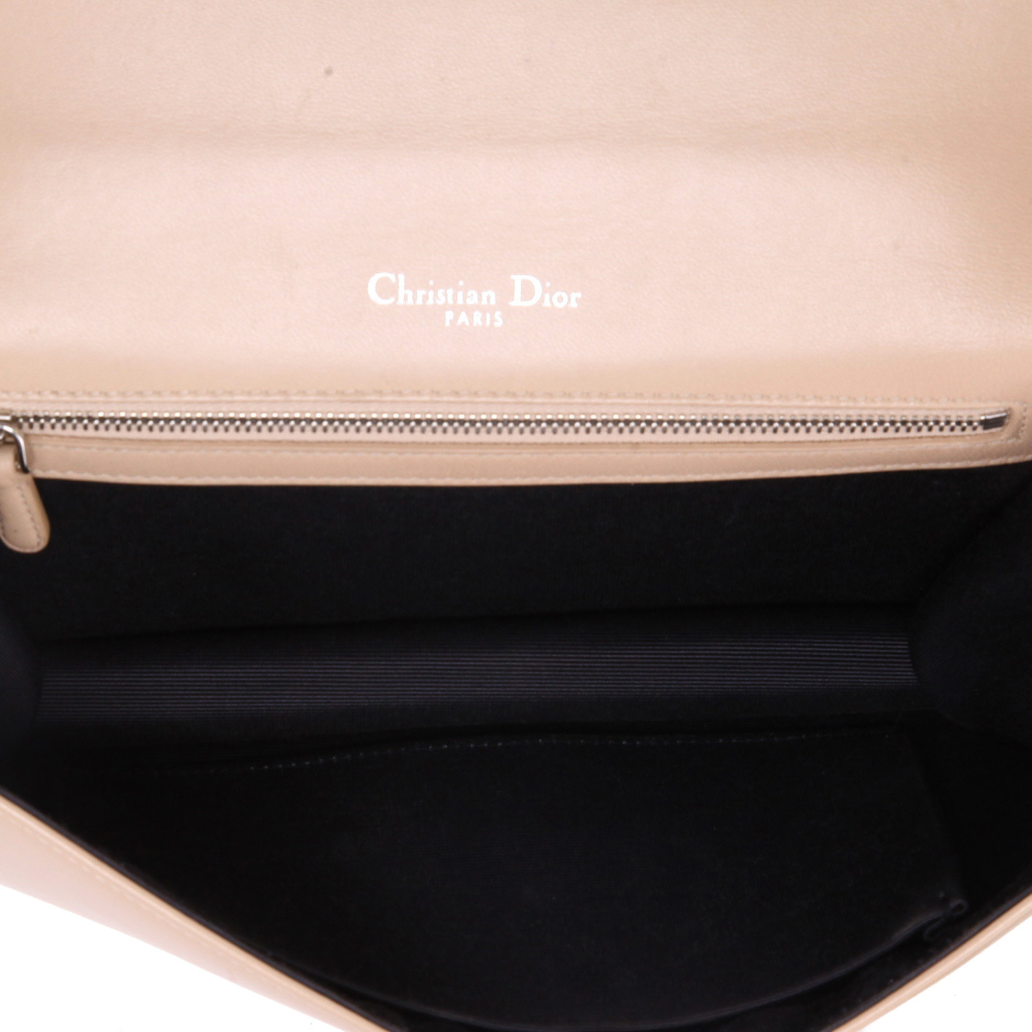 Sac bandoulière Dior  Diorama en cuir lisse rose-pale - Detail D3