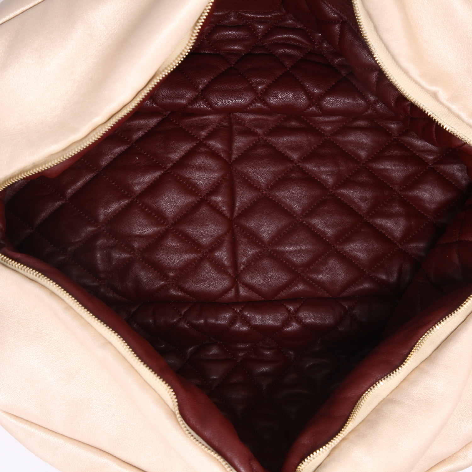 Bolso de mano Chanel  Coco Cocoon en cuero acolchado dorado - Detail D3