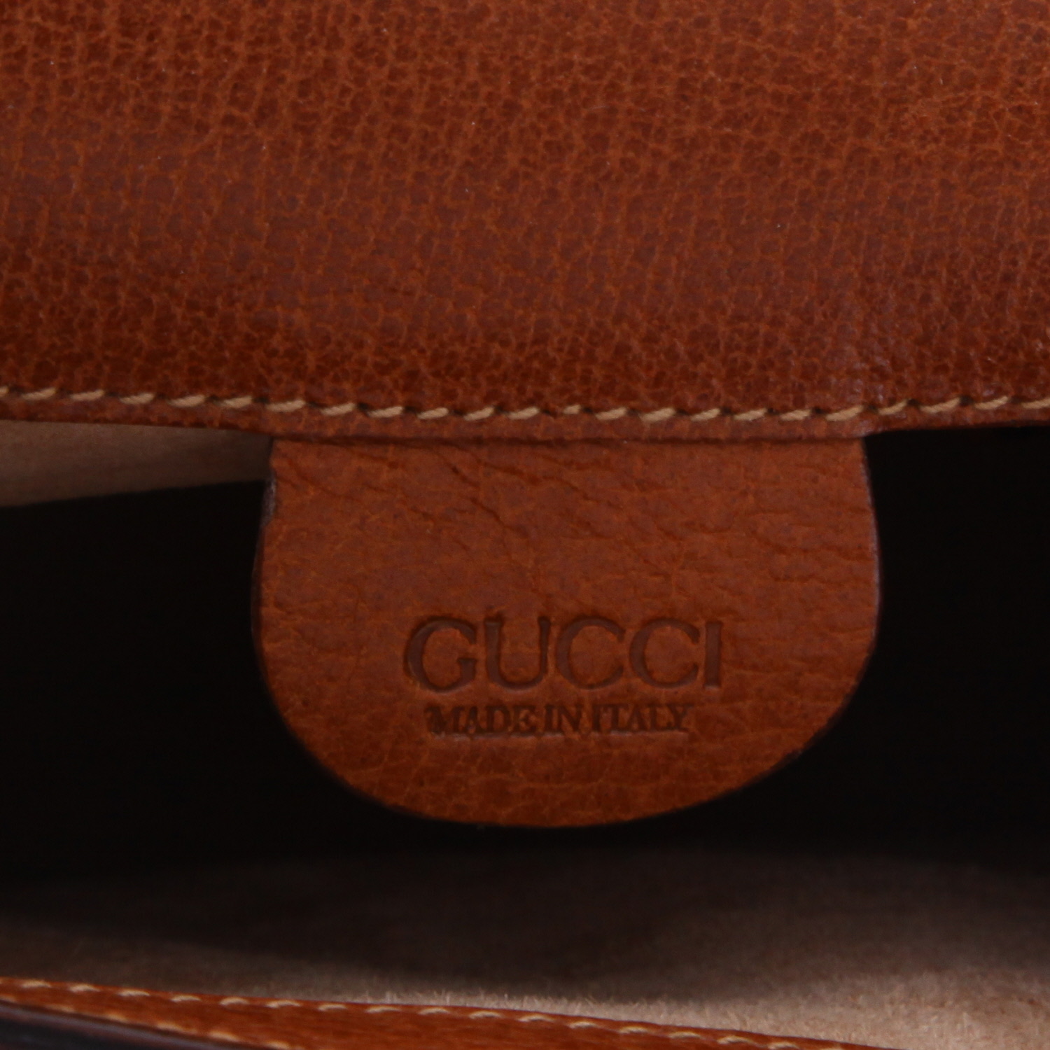 Porta-documentos Gucci   en cuero color oro - Detail D2