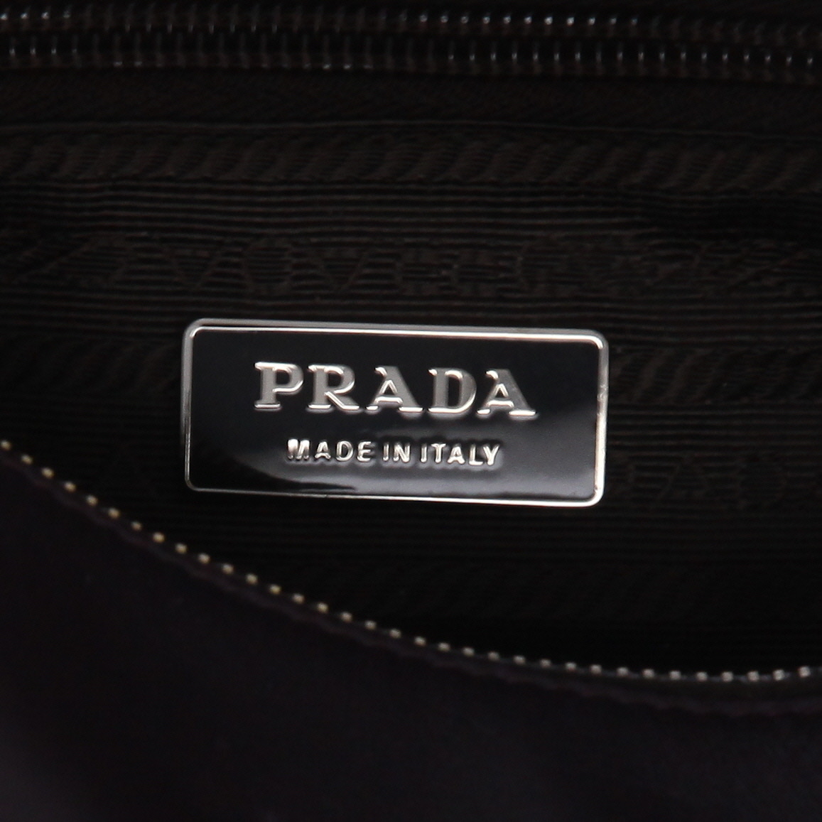 Prada   handbag  in brown and purple leather - Detail D2