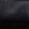 Borsa Bottega Veneta  Olimpia in pelle intrecciata nera - Detail D2 thumbnail