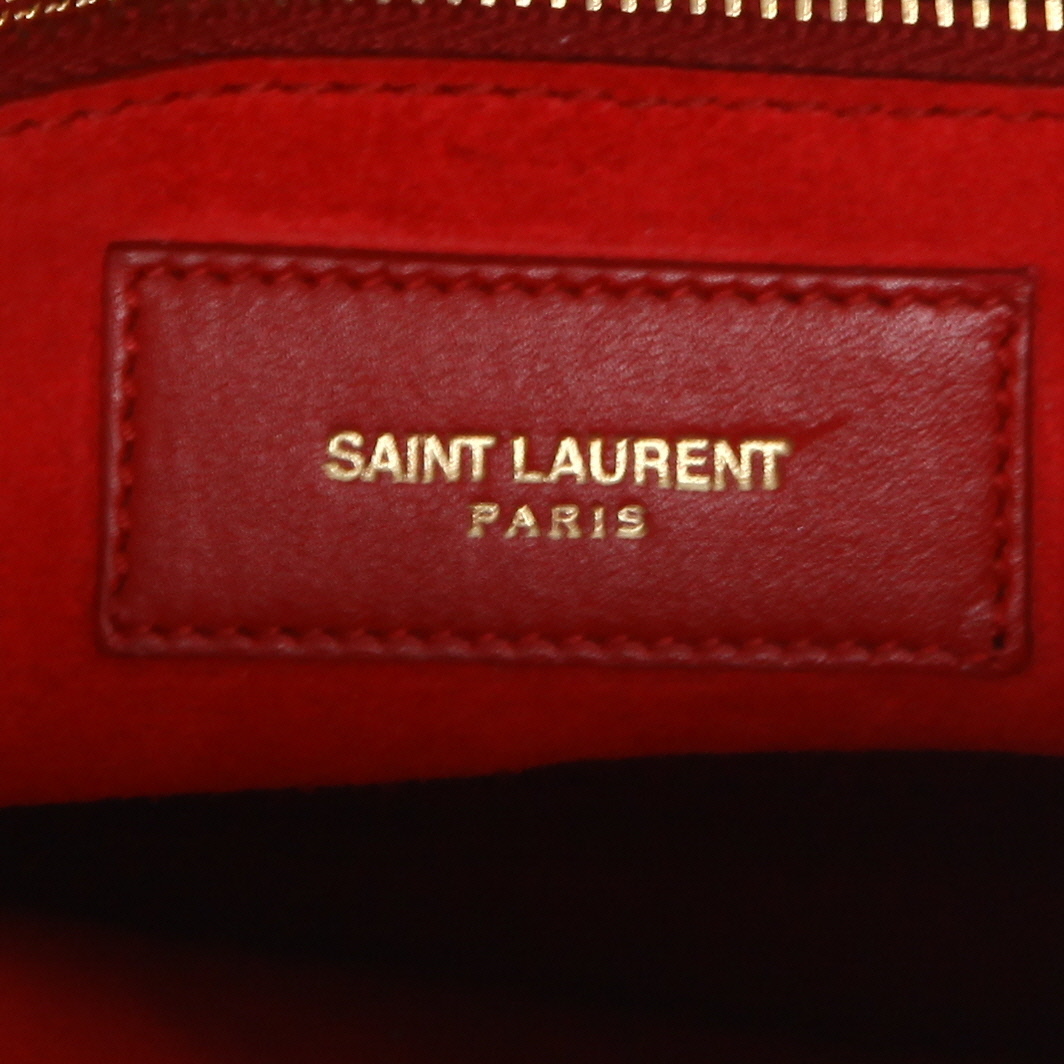 Sac à main Saint Laurent  Sac de jour petit modèle  en cuir rouge - Detail D2